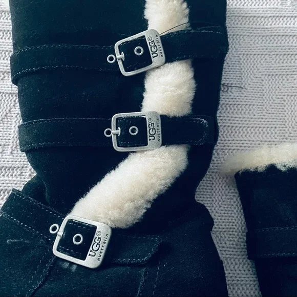 Ugg Boots - Picture 3 of 10